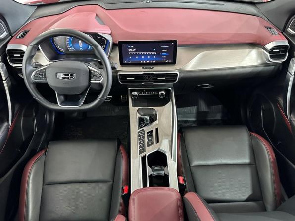 Geely Coolray I с пробегом 2023 года, цена 1 860 000 рублей, 25430 км, внедорожник, Автокод Объявления