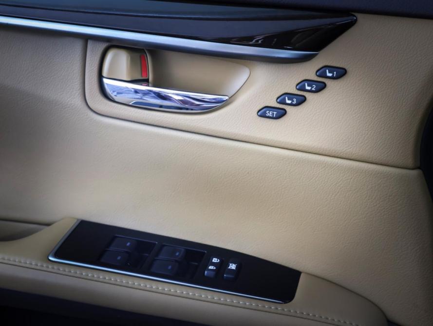 Lexus ES VI Рестайлинг Москва  - изображение 18