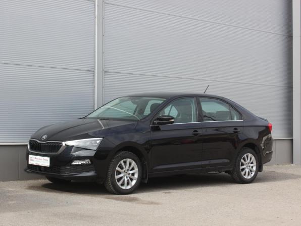 Skoda Rapid II с пробегом 2021 года, цена 1 890 000 рублей, 43423 км, лифтбек, Автокод Объявления