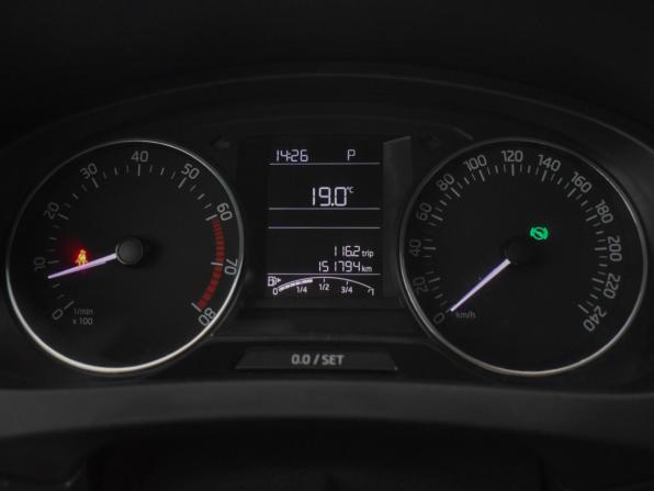 Skoda Rapid I с пробегом 2016 года, цена 899 000 рублей, 151794 км, лифтбек, Автокод Объявления
