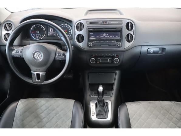 Volkswagen Tiguan I Рестайлинг с пробегом 2012 года, цена 1 140 000 рублей, 175000 км, внедорожник, Автокод Объявления