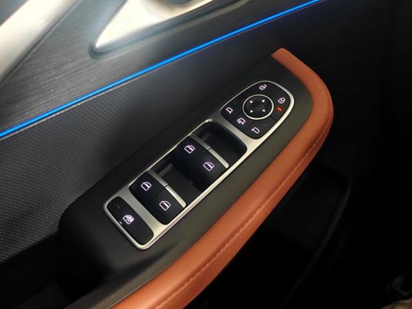 Omoda C5 I с пробегом 2022 года, цена 1 699 000 рублей, 67409 км, внедорожник, Автокод Объявления