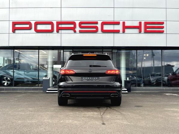 Volkswagen Touareg III с пробегом 2018 года, цена 3 969 000 рублей, 159383 км, внедорожник, Автокод Объявления