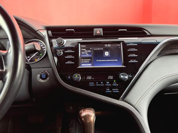 Toyota Camry VIII (XV70) с пробегом 2020 года, цена 2 450 000 рублей, 191002 км, седан, Автокод Объявления