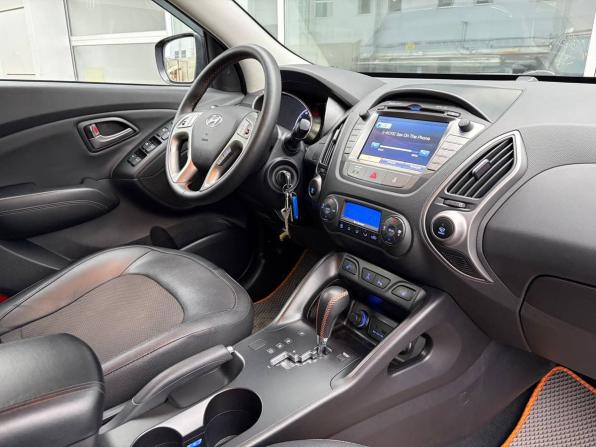 Hyundai ix35 I Рестайлинг с пробегом 2014 года, цена 1 165 000 рублей, 177450 км, внедорожник, Автокод Объявления