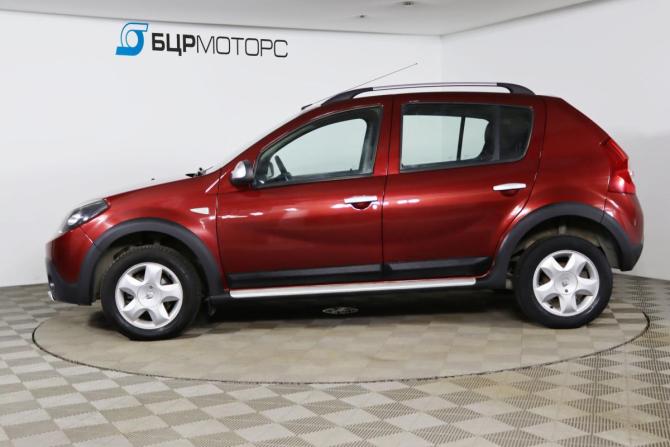 Renault Sandero I с пробегом 2013 года, цена 669 990 рублей, 120470 км, хэтчбек, Автокод Объявления