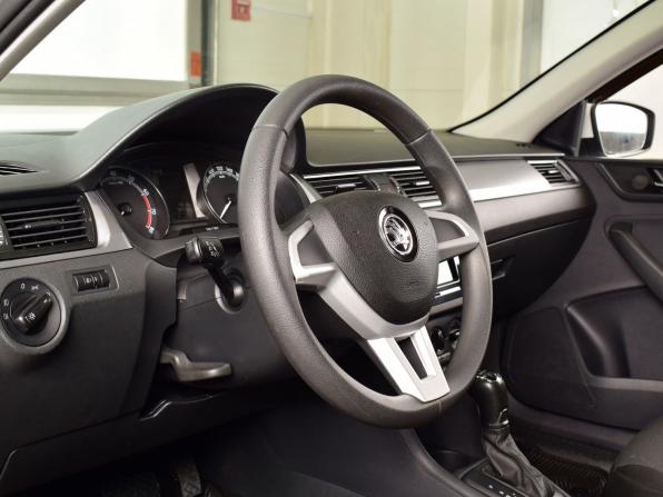 Skoda Rapid I Рестайлинг с пробегом 2019 года, цена 1 465 995 рублей, 78429 км, лифтбек, Автокод Объявления