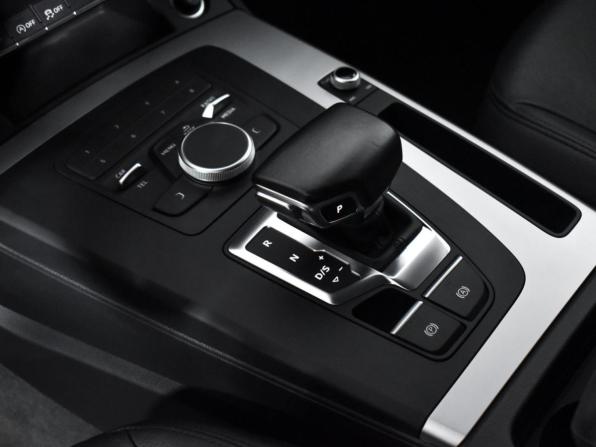 Audi Q5 II (FY) с пробегом 2017 года, цена 3 090 000 рублей, 93236 км, внедорожник, Автокод Объявления