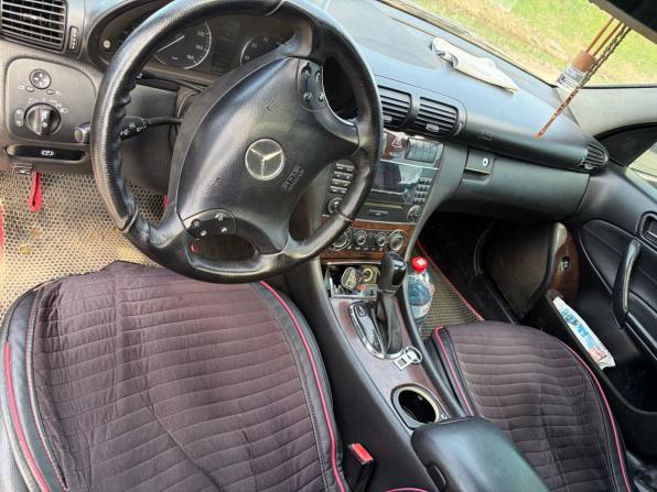 Mercedes-Benz C-Класс II (W203) Рестайлинг с пробегом 2004 года, цена 370 000 рублей, 380000 км, седан, Автокод Объявления
