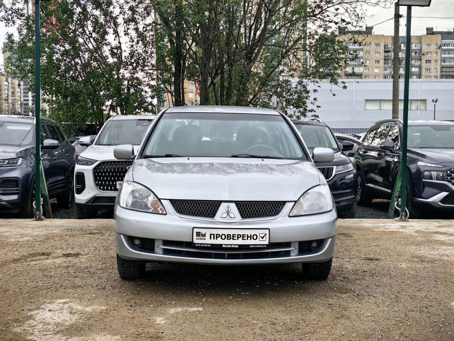 Mitsubishi Lancer IX Рестайлинг Санкт-Петербург  - изображение 2