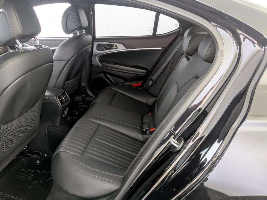 Genesis G70 I Москва  - изображение 12