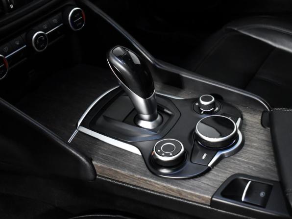 Alfa Romeo Giulia II (952) с пробегом 2018 года, цена 2 800 000 рублей, 90325 км, седан, Автокод Объявления