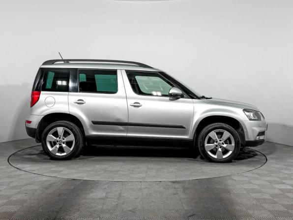 Skoda Yeti I Рестайлинг с пробегом 2017 года, цена 1 467 980 рублей, 96123 км, внедорожник, Автокод Объявления