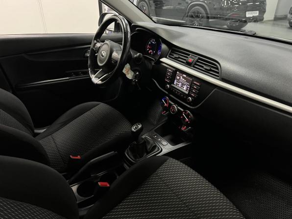 Kia Rio IV с пробегом 2019 года, цена 1 250 000 рублей, 62000 км, седан, Автокод Объявления