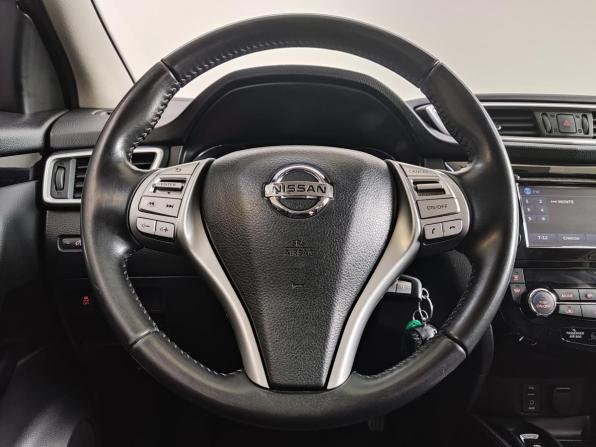 Nissan Qashqai II с пробегом 2016 года, цена 1 750 000 рублей, 132000 км, внедорожник, Автокод Объявления