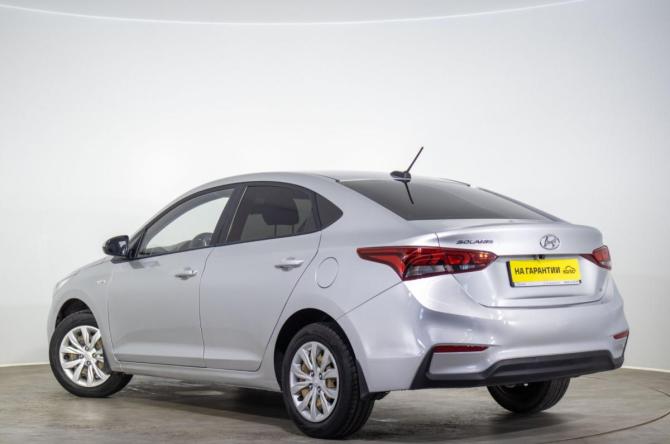 Hyundai Solaris II с пробегом 2018 года, цена 1 100 000 рублей, 214500 км, седан, Автокод Объявления
