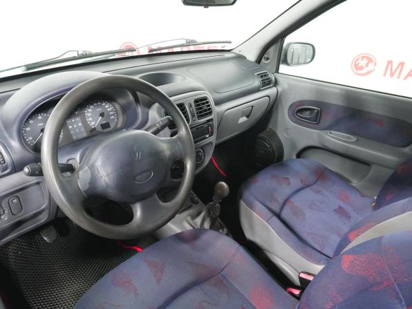 Renault Clio II с пробегом 2001 года, цена 178 000 рублей, 240423 км, седан, Автокод Объявления