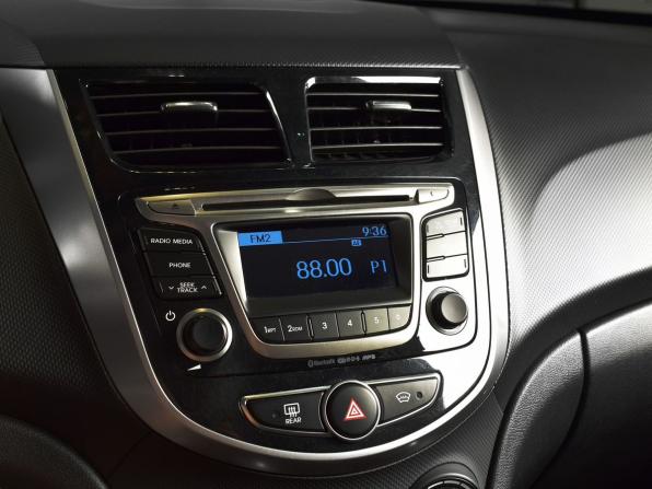 Hyundai Solaris I с пробегом 2014 года, цена 1 049 995 рублей, 212246 км, хэтчбек, Автокод Объявления