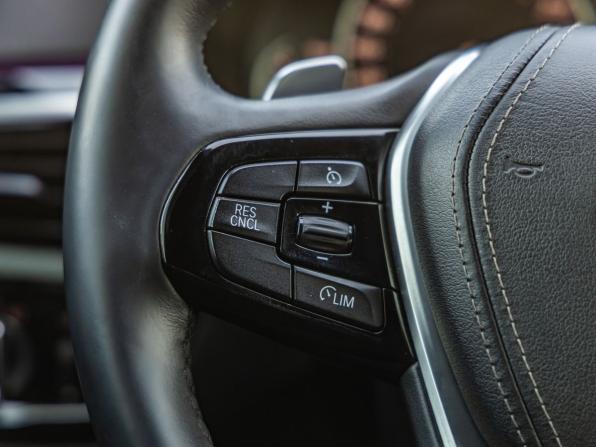 BMW 5 серии VII (G30/G31/G38) с пробегом 2018 года, цена 2 498 000 рублей, 209349 км, седан, Автокод Объявления