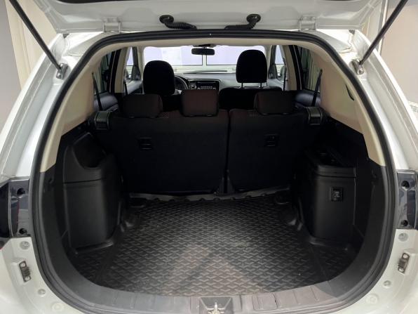 Mitsubishi Outlander III Рестайлинг 3 с пробегом 2020 года, цена 2 359 000 рублей, 32218 км, внедорожник, Автокод Объявления