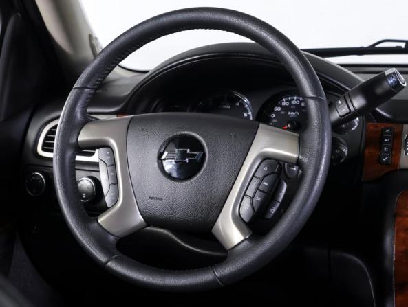 Chevrolet Tahoe III с пробегом 2012 года, цена 1 790 000 рублей, 201000 км, внедорожник, Автокод Объявления