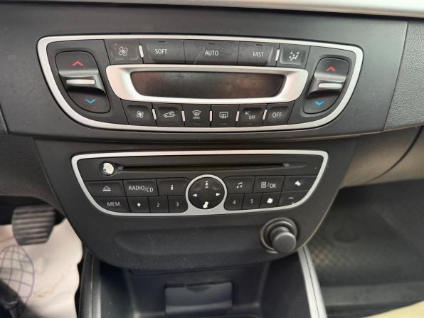Renault Fluence I с пробегом 2012 года, цена 395 000 рублей, 231128 км, седан, Автокод Объявления