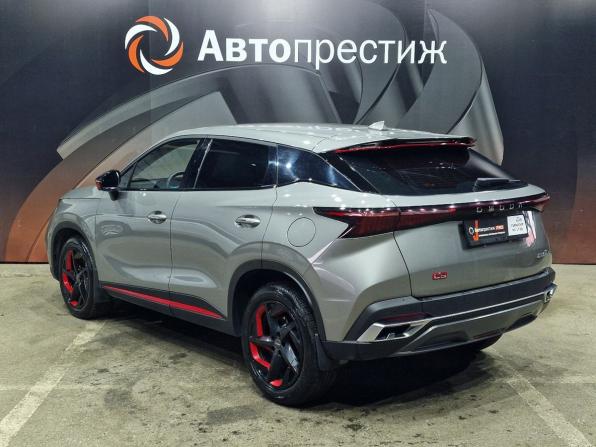 Omoda C5 I с пробегом 2022 года, цена 1 610 000 рублей, 56946 км, внедорожник, Автокод Объявления