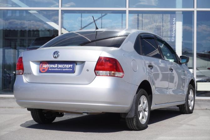 Volkswagen Polo V с пробегом 2013 года, цена 695 000 рублей, 202390 км, седан, Автокод Объявления
