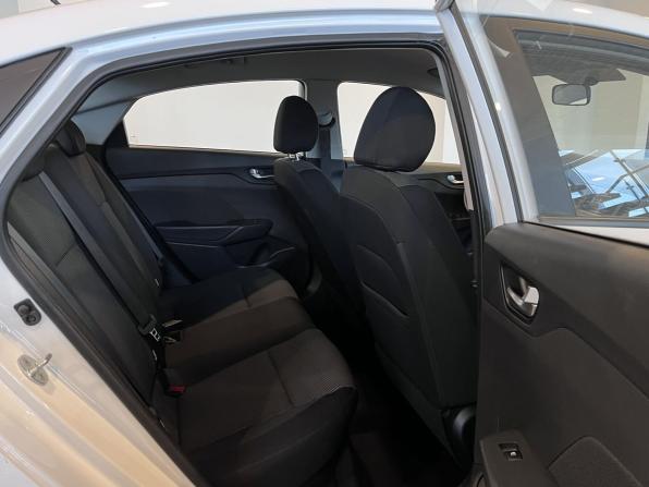 Hyundai Solaris II Рестайлинг с пробегом 2022 года, цена 1 774 000 рублей, 97425 км, седан, Автокод Объявления
