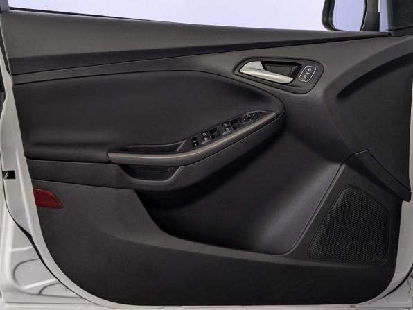Ford Focus III Рестайлинг с пробегом 2017 года, цена 1 100 000 рублей, 106970 км, седан, Автокод Объявления