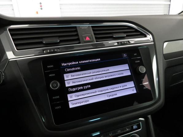 Volkswagen Tiguan II с пробегом 2018 года, цена 2 250 000 рублей, 156459 км, внедорожник, Автокод Объявления