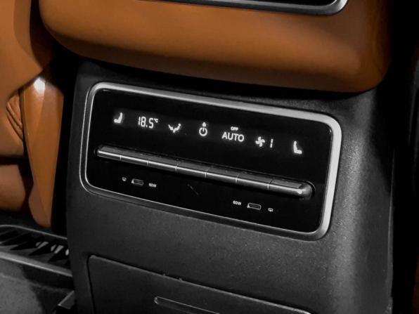 Li Auto (Lixiang) L7 I с пробегом 2023 года, цена 5 899 000 рублей, 25875 км, внедорожник, Автокод Объявления