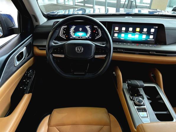 Changan Hunter Plus с пробегом 2024 года, цена 2 399 000 рублей, 89500 км, offers.body_type.unknown, Автокод Объявления