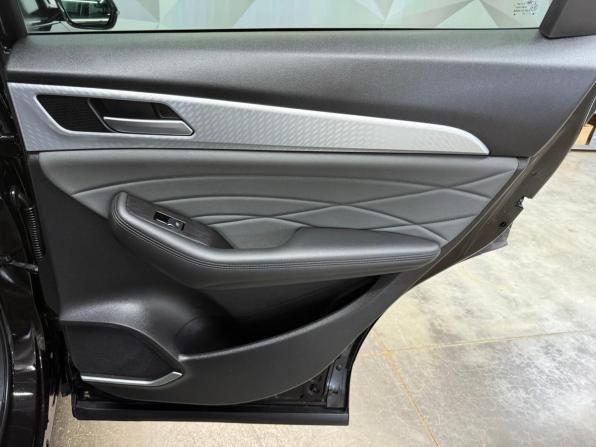 Haval F7x I Рестайлинг с пробегом 2023 года, цена 2 200 000 рублей, 93823 км, внедорожник, Автокод Объявления