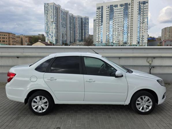 Lada (ВАЗ) Granta I Рестайлинг с пробегом 2023 года, цена 750 000 рублей, 33000 км, седан, Автокод Объявления