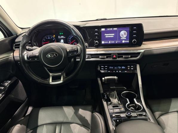 Kia K5 III с пробегом 2020 года, цена 2 590 000 рублей, 92000 км, седан, Автокод Объявления