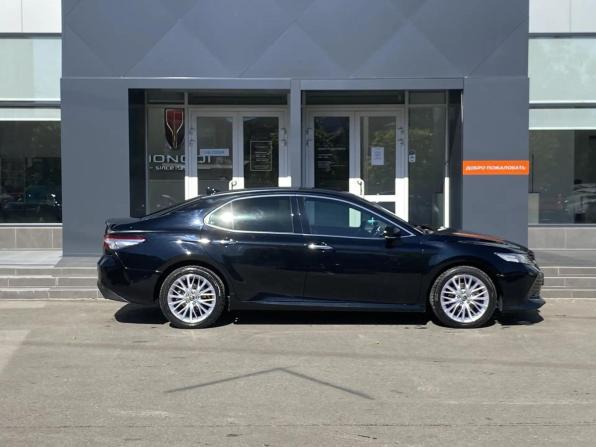 Toyota Camry VIII (XV70) с пробегом 2018 года, цена 2 945 000 рублей, 96000 км, седан, Автокод Объявления