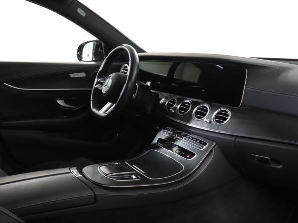 Mercedes-Benz E-Класс V (W213 S213 C238) Рестайлинг с пробегом 2022 года, цена 3 499 000 рублей, 199895 км, седан, Автокод Объявления