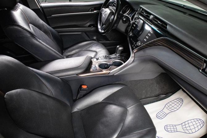 Toyota Camry VIII (XV70) с пробегом 2019 года, цена 2 589 000 рублей, 189150 км, седан, Автокод Объявления