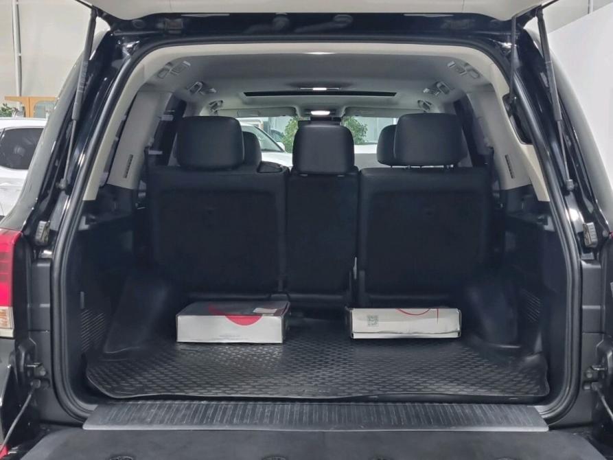 Toyota Land Cruiser 200 Series Рестайлинг 2 Омск  - изображение 16