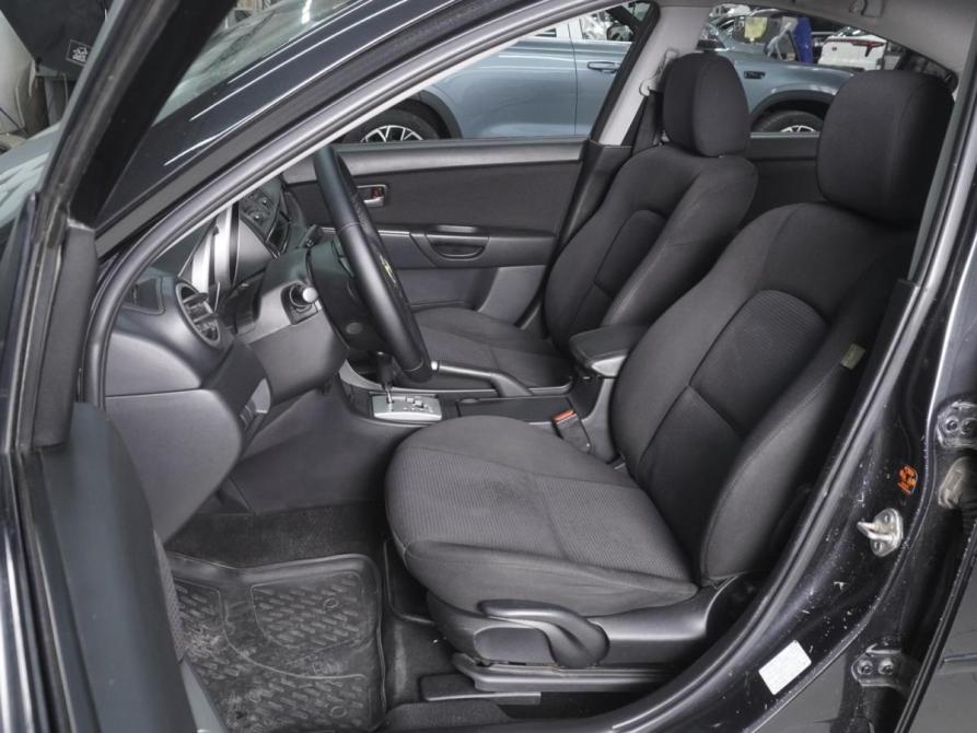 Mazda 3 I (BK) Рестайлинг Ростов-на-Дону  - изображение 10
