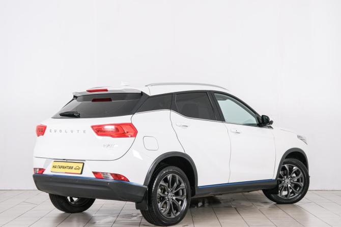 Evolute i-JOY I с пробегом 2023 года, цена 1 999 000 рублей, 61000 км, внедорожник, Автокод Объявления