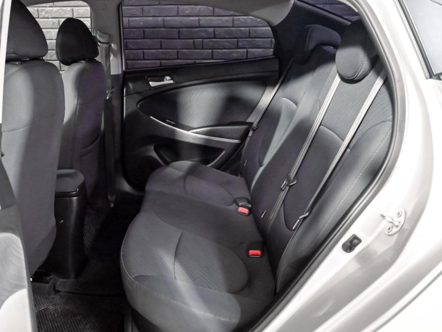 Hyundai Solaris I Рестайлинг Екатеринбург  - изображение 19