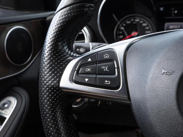 Mercedes-Benz C-Класс IV (W205) Рестайлинг с пробегом 2018 года, цена 2 470 000 рублей, 130709 км, седан, Автокод Объявления