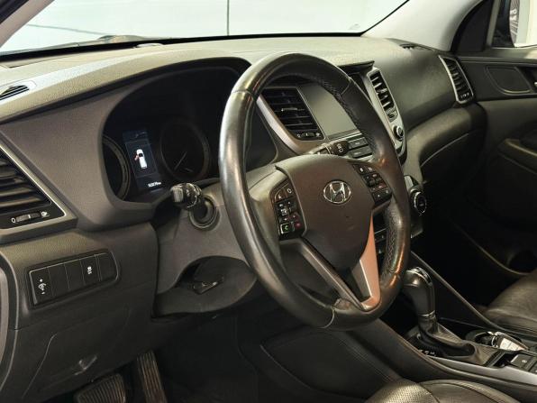Hyundai Tucson III с пробегом 2018 года, цена 2 217 000 рублей, 153279 км, внедорожник, Автокод Объявления