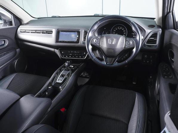 Honda Vezel I Рестайлинг с пробегом 2018 года, цена 1 850 000 рублей, 55076 км, внедорожник, Автокод Объявления