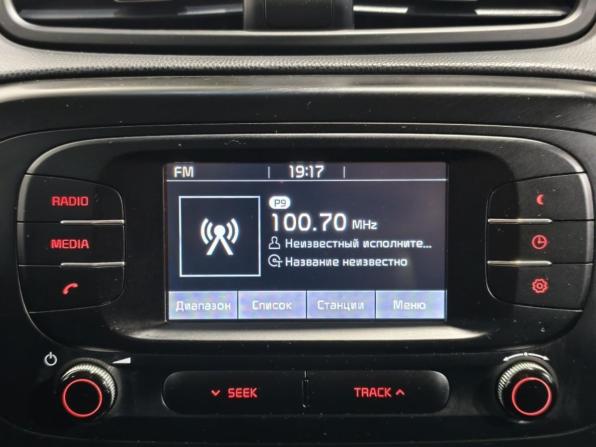 Kia Soul II Рестайлинг с пробегом 2018 года, цена 1 554 000 рублей, 71177 км, хэтчбек, Автокод Объявления