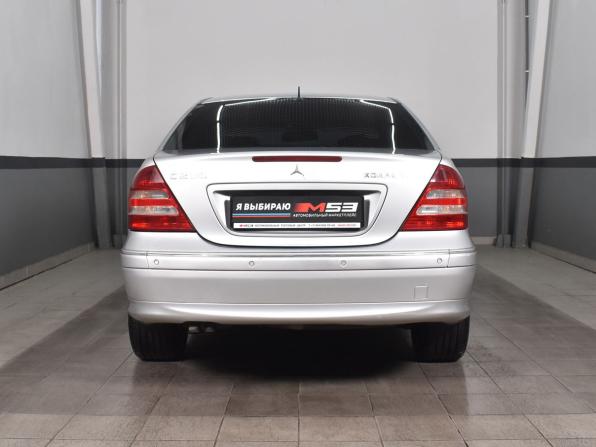 Mercedes-Benz C-Класс II (W203) Рестайлинг с пробегом 2004 года, цена 649 995 рублей, 478322 км, седан, Автокод Объявления