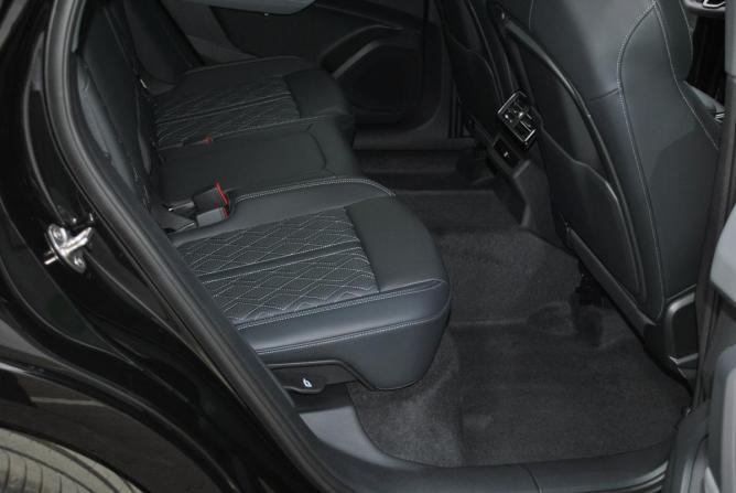 Audi Q5 III с пробегом 2026 года, цена 6 190 000 рублей, 10 км, внедорожник, Автокод Объявления