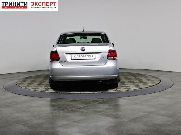 Volkswagen Polo V с пробегом 2015 года, цена 1 037 000 рублей, 111101 км, седан, Автокод Объявления